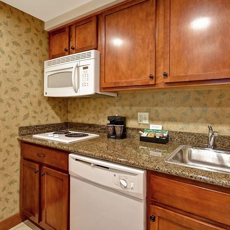 Homewood Suites By Hilton Lancaster Rohrerstown Exterior photo