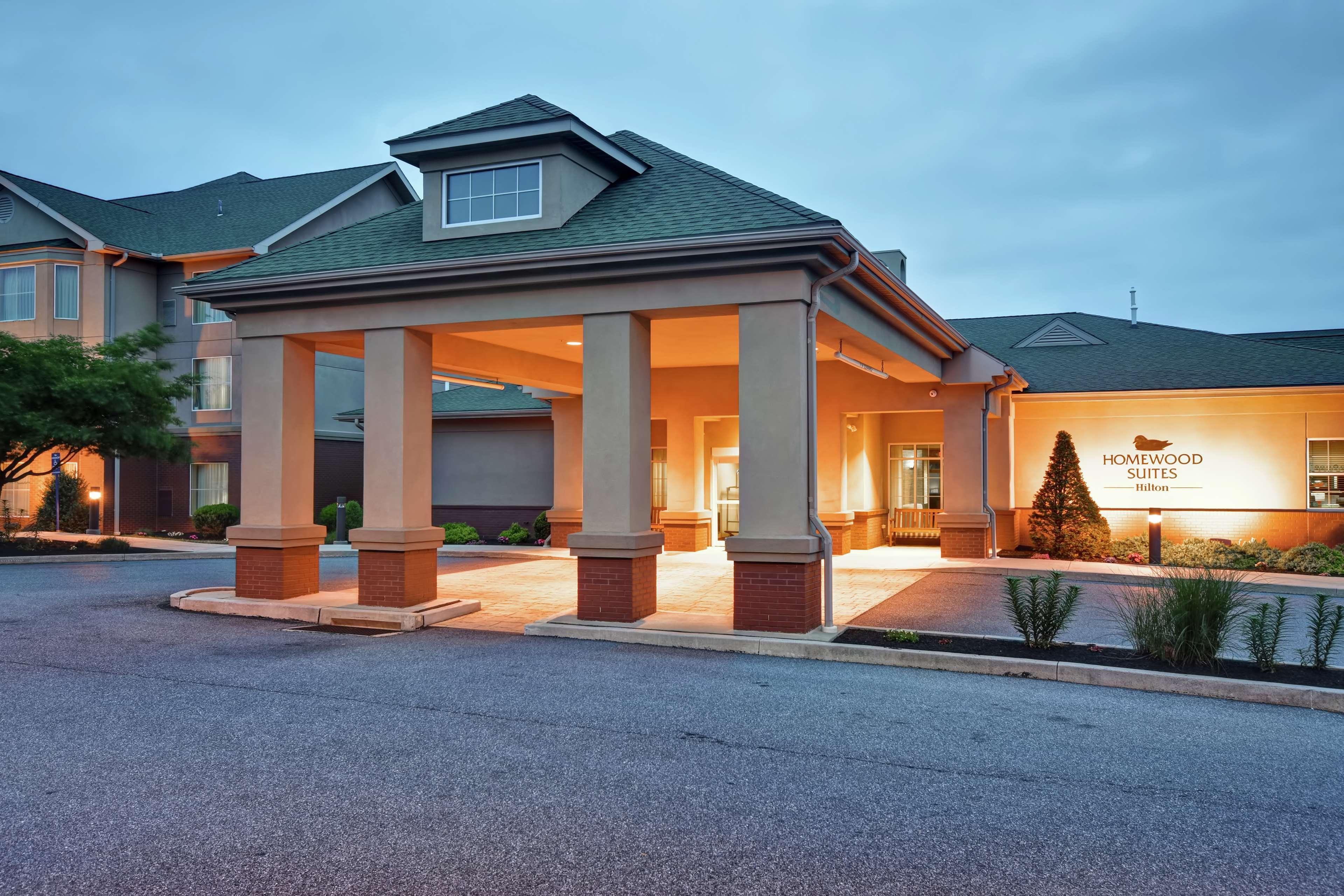 Homewood Suites By Hilton Lancaster Rohrerstown Exterior photo