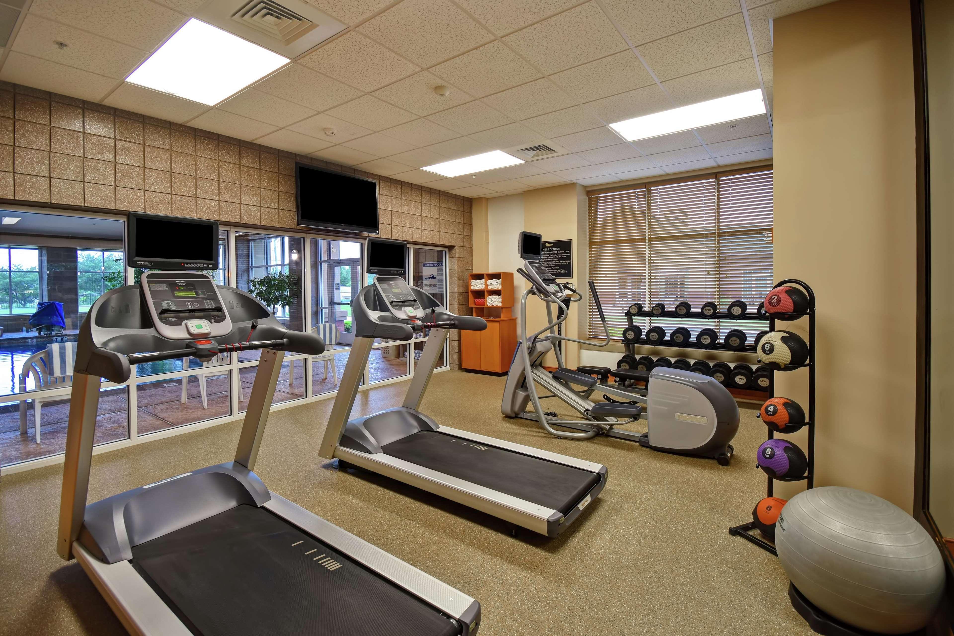 Homewood Suites By Hilton Lancaster Rohrerstown Exterior photo
