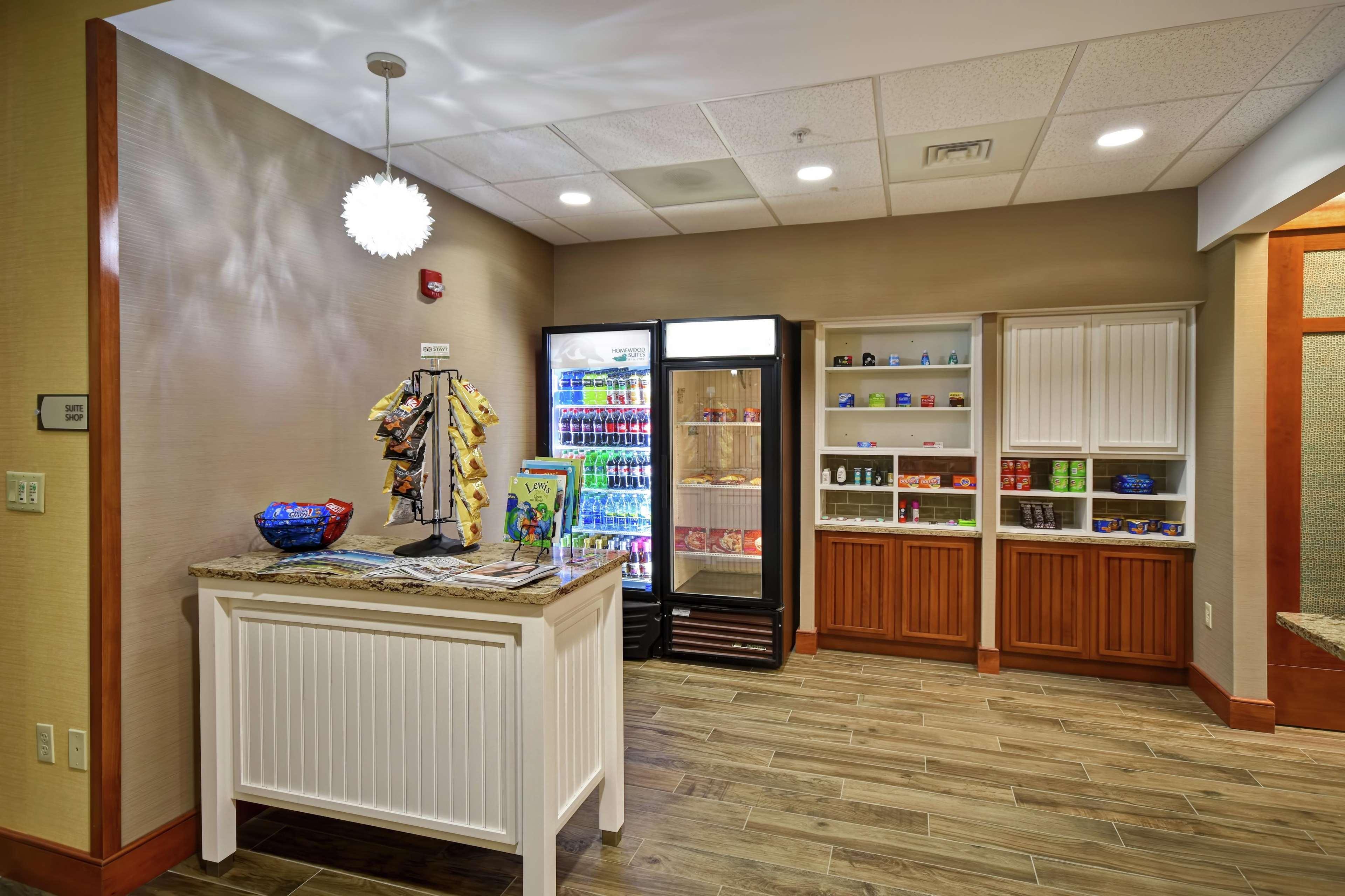 Homewood Suites By Hilton Lancaster Rohrerstown Exterior photo