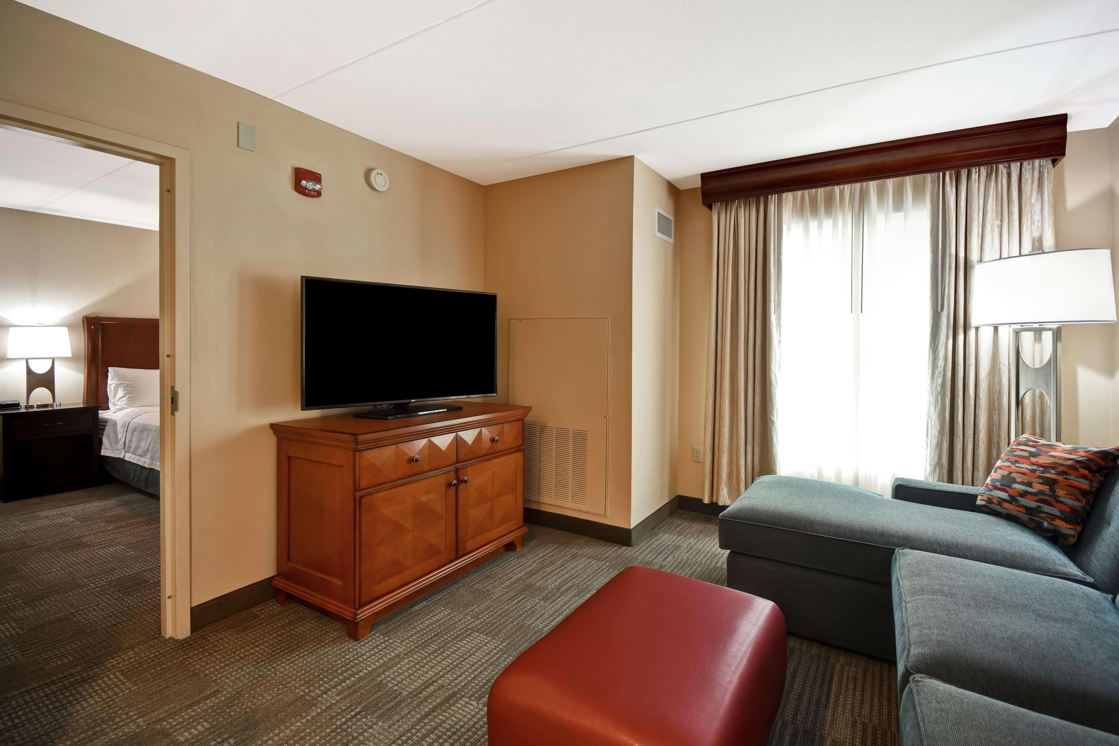 Homewood Suites By Hilton Lancaster Rohrerstown Exterior photo